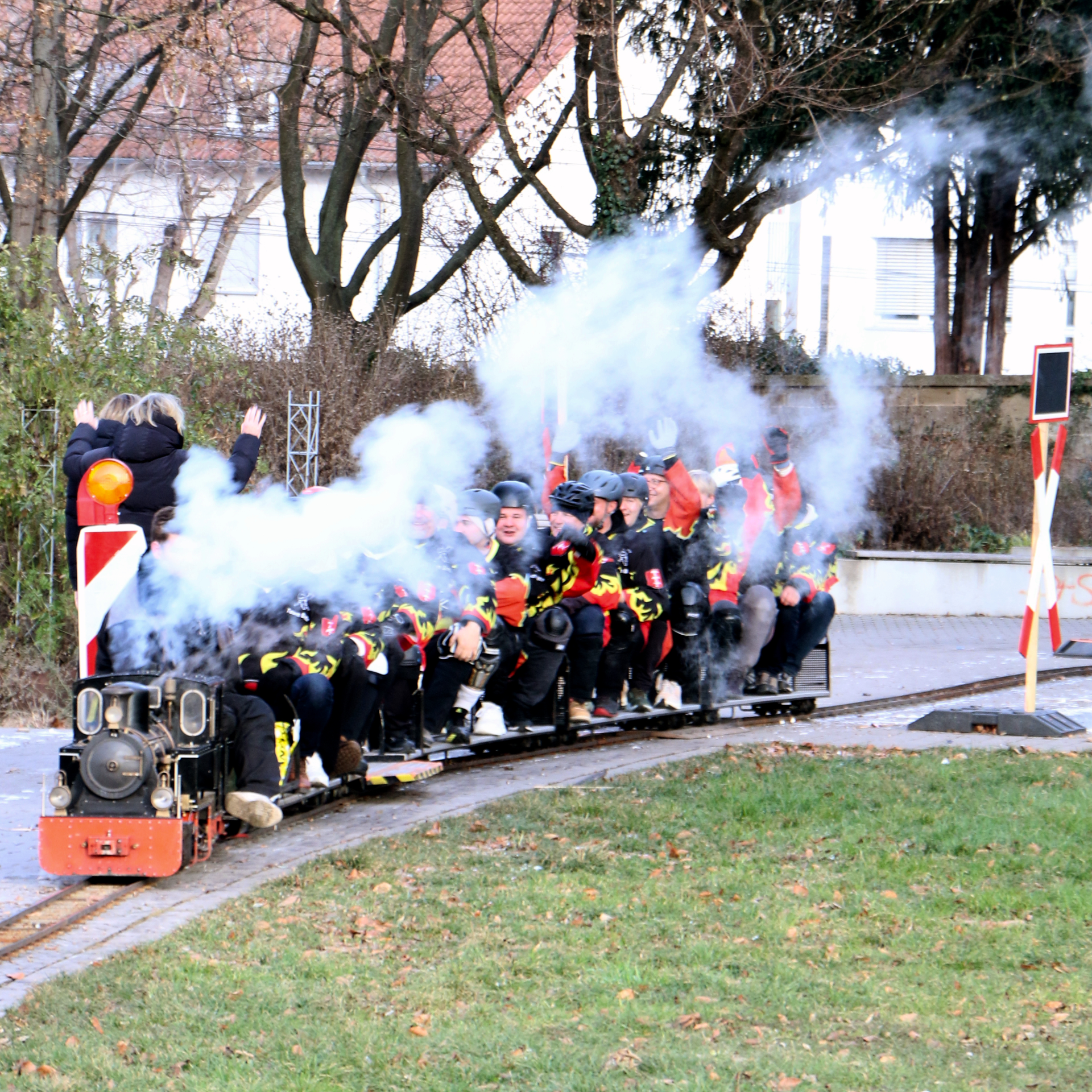 Der Zug, der Zug, der Zug hat keine Bremse ....